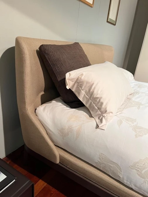 Letto matrimoniale Molteni&C. Fulham - immagine 3