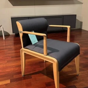 Sedia con braccioli Giorgetti Ina